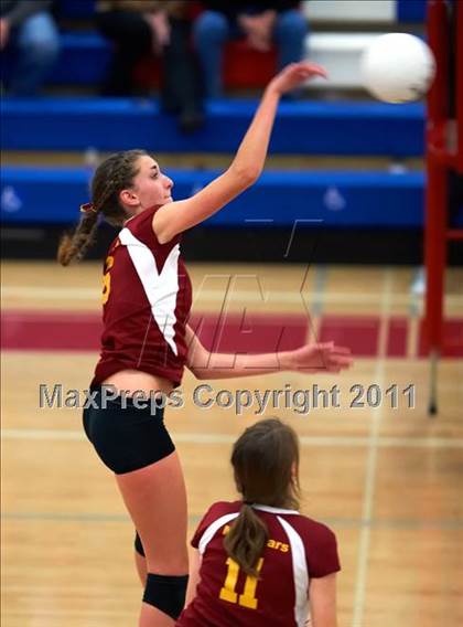 Thumbnail 3 in Menlo-Atherton vs. Palo Alto (CIF CCS D1 Final) photogallery.