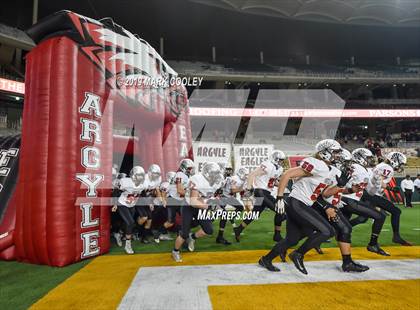 Thumbnail 3 in Argyle vs. La Vega (UIL 4A Regional Final) photogallery.