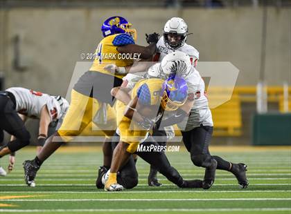 Thumbnail 3 in Argyle vs. La Vega (UIL 4A Regional Final) photogallery.
