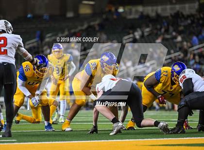 Thumbnail 3 in Argyle vs. La Vega (UIL 4A Regional Final) photogallery.