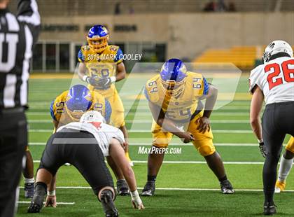 Thumbnail 3 in Argyle vs. La Vega (UIL 4A Regional Final) photogallery.