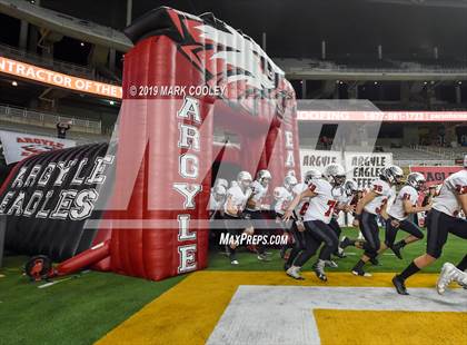 Thumbnail 3 in Argyle vs. La Vega (UIL 4A Regional Final) photogallery.