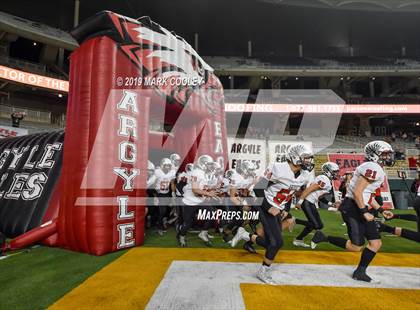 Thumbnail 2 in Argyle vs. La Vega (UIL 4A Regional Final) photogallery.