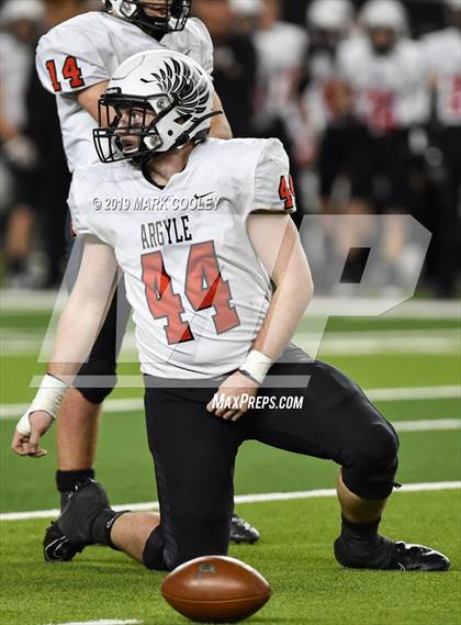 Thumbnail 3 in Argyle vs. La Vega (UIL 4A Regional Final) photogallery.