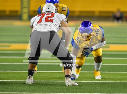 Thumbnail 2 in Argyle vs. La Vega (UIL 4A Regional Final) photogallery.
