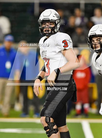 Thumbnail 2 in Argyle vs. La Vega (UIL 4A Regional Final) photogallery.