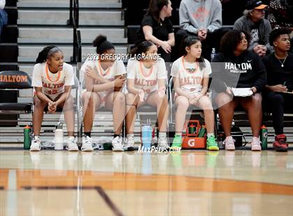 Thumbnail 2 in Lamar vs Haltom photogallery.