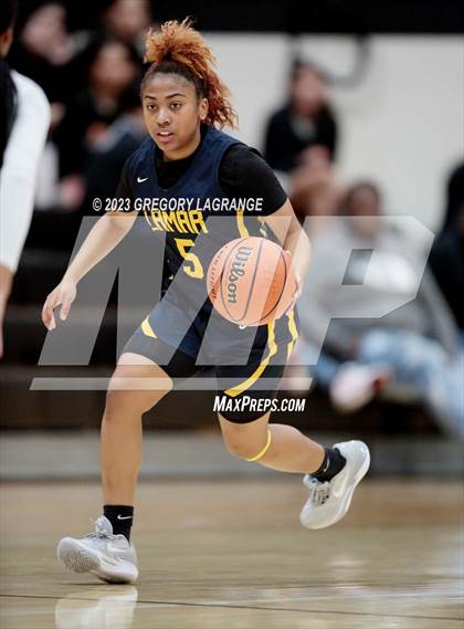 Thumbnail 3 in Lamar vs Haltom photogallery.