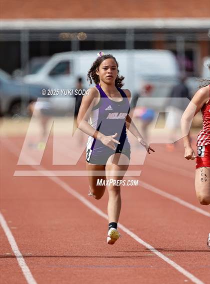 Thumbnail 3 in UIL District 2 6A Track and Field photogallery.