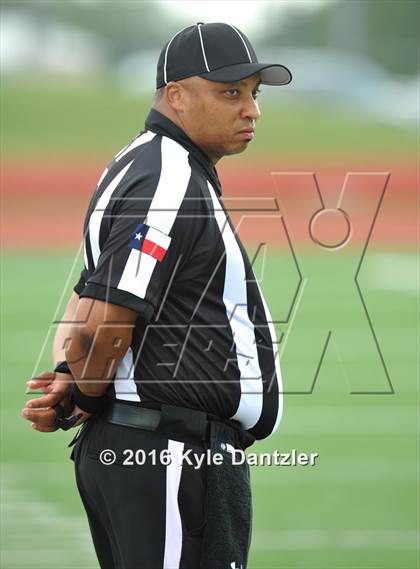 Thumbnail 1 in Del Valle @ Ennis photogallery.