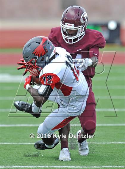 Thumbnail 3 in Del Valle @ Ennis photogallery.