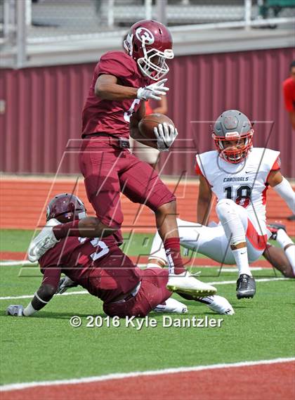 Thumbnail 2 in Del Valle @ Ennis photogallery.