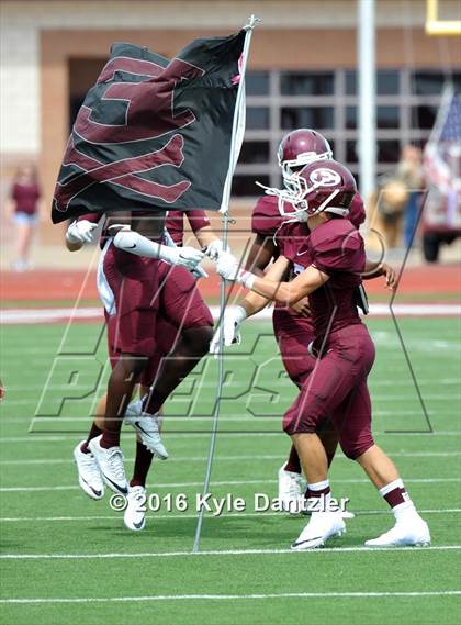 Thumbnail 3 in Del Valle @ Ennis photogallery.