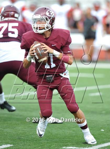 Thumbnail 3 in Del Valle @ Ennis photogallery.