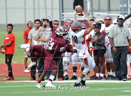 Thumbnail 3 in Del Valle @ Ennis photogallery.
