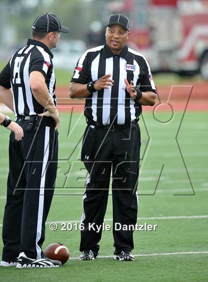 Thumbnail 3 in Del Valle @ Ennis photogallery.