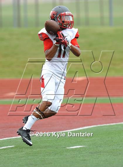 Thumbnail 3 in Del Valle @ Ennis photogallery.