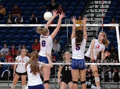 Thumbnail 3 in Christian Brothers vs. Santa Fe Christian (CIF State D4 Final) photogallery.