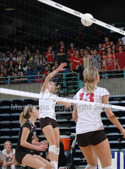 Thumbnail 1 in Christian Brothers vs. Santa Fe Christian (CIF State D4 Final) photogallery.