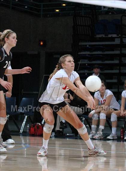Thumbnail 2 in Christian Brothers vs. Santa Fe Christian (CIF State D4 Final) photogallery.