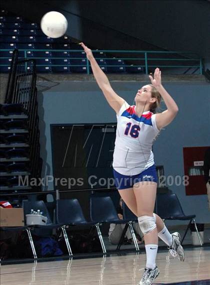 Thumbnail 2 in Christian Brothers vs. Santa Fe Christian (CIF State D4 Final) photogallery.