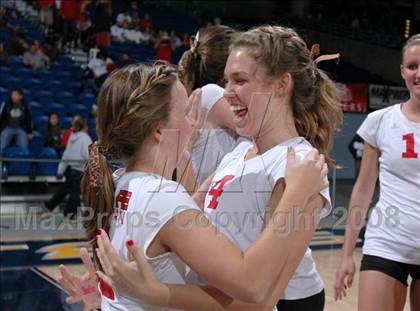 Thumbnail 1 in Christian Brothers vs. Santa Fe Christian (CIF State D4 Final) photogallery.
