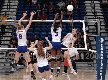 Thumbnail 1 in Christian Brothers vs. Santa Fe Christian (CIF State D4 Final) photogallery.