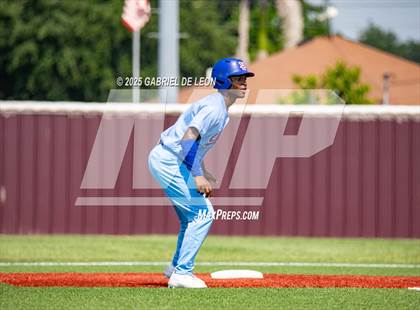 Thumbnail 1 in Westlake vs. Pharr-San Juan-Alamo (UIL Region IV 6A Baseball Regional Semifinal) photogallery.