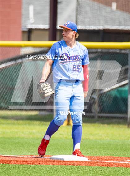 Thumbnail 3 in Westlake vs. Pharr-San Juan-Alamo (UIL Region IV 6A Baseball Regional Semifinal) photogallery.