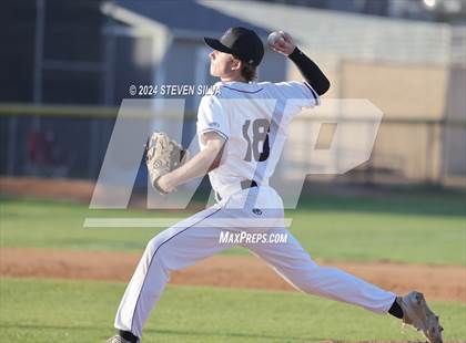 Thumbnail 3 in Cathedral Catholic @ Santana photogallery.