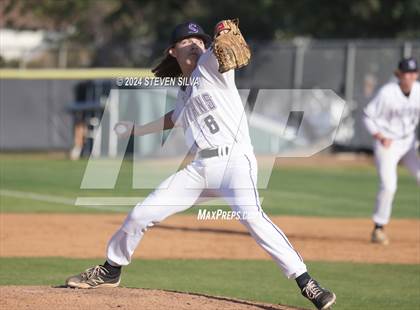 Thumbnail 1 in Cathedral Catholic @ Santana photogallery.