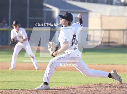 Thumbnail 3 in Cathedral Catholic @ Santana photogallery.