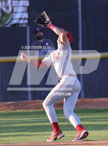 Thumbnail 2 in Cathedral Catholic @ Santana photogallery.