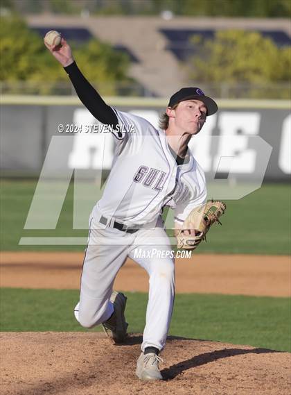 Thumbnail 1 in Cathedral Catholic @ Santana photogallery.