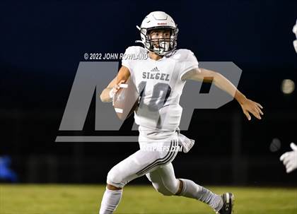 Thumbnail 3 in Siegel @ Lebanon photogallery.