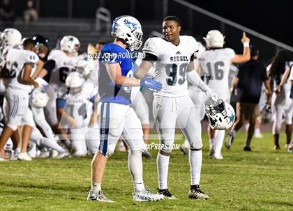 Thumbnail 3 in Siegel @ Lebanon photogallery.