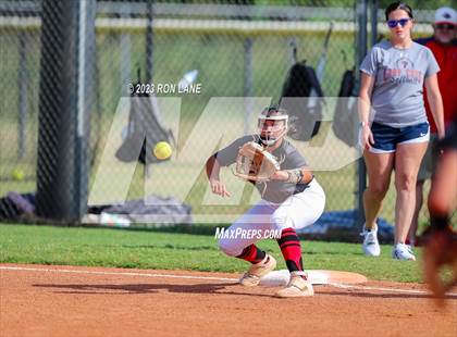 Thumbnail 3 in Ponca City @ Mustang photogallery.