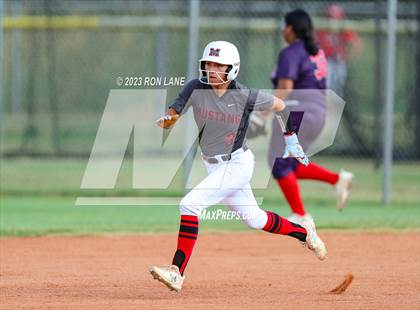 Thumbnail 2 in Ponca City @ Mustang photogallery.