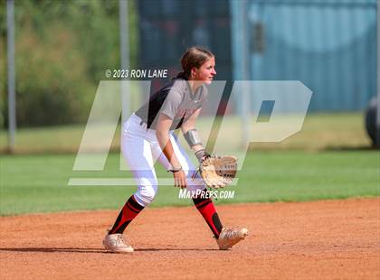 Thumbnail 3 in Ponca City @ Mustang photogallery.