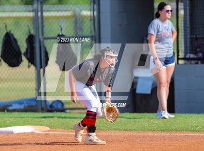 Thumbnail 3 in Ponca City @ Mustang photogallery.