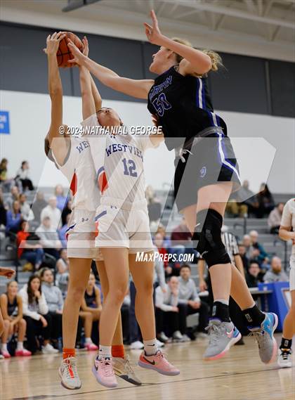 Thumbnail 2 in Marian @ Westview photogallery.
