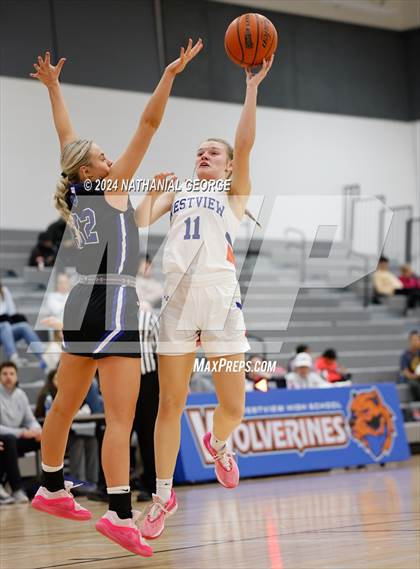 Thumbnail 1 in Marian @ Westview photogallery.