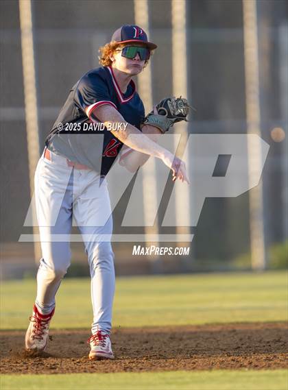 Thumbnail 1 in Patriot vs. Gainesville (VHSL Class 6 Region B Semifinal) photogallery.