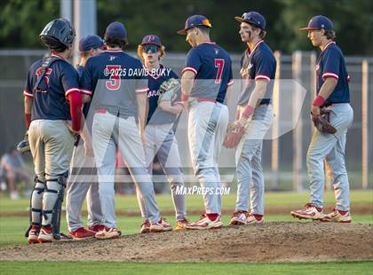 Thumbnail 2 in Patriot vs. Gainesville (VHSL Class 6 Region B Semifinal) photogallery.