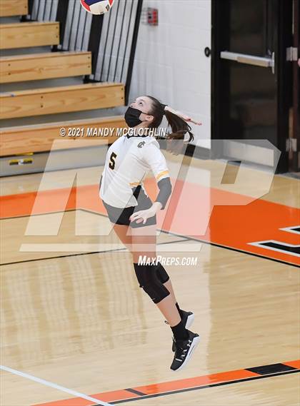 Thumbnail 3 in Illini Central @ Illini Bluffs photogallery.