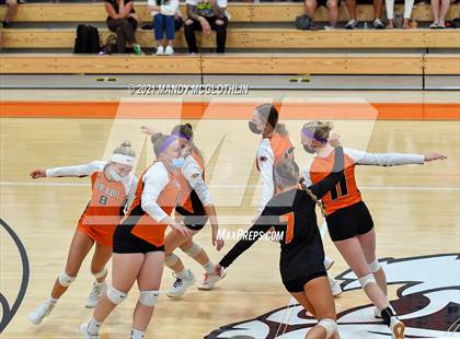 Thumbnail 2 in Illini Central @ Illini Bluffs photogallery.