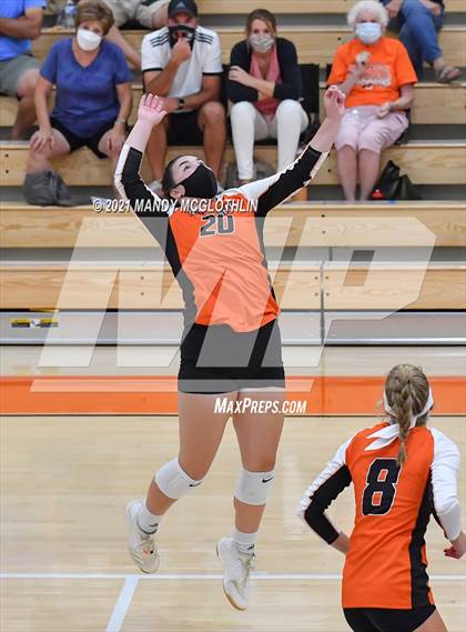 Thumbnail 3 in Illini Central @ Illini Bluffs photogallery.
