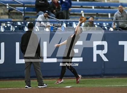 Thumbnail 1 in Notre Dame (SO) vs. JSerra Catholic (CIF-SS D1 Final) photogallery.