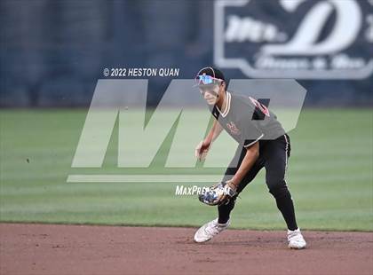 Thumbnail 3 in Notre Dame (SO) vs. JSerra Catholic (CIF-SS D1 Final) photogallery.