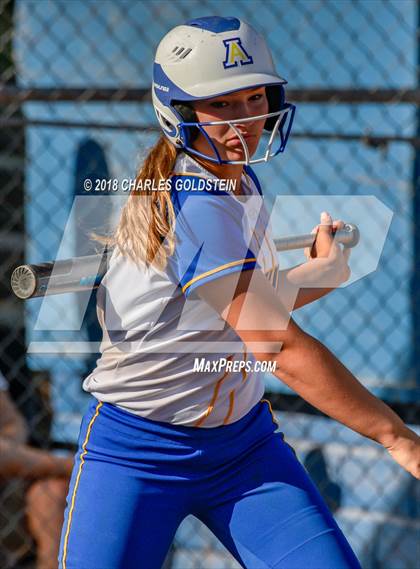 Thumbnail 1 in Thousand Oaks @ Agoura photogallery.